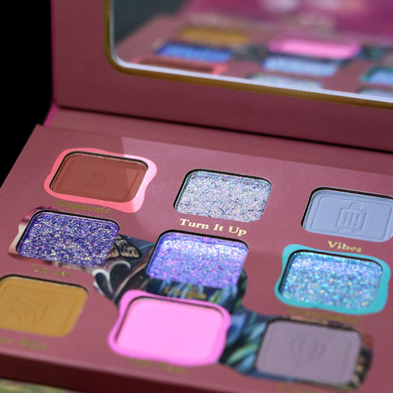 SheenEffect X NIKESANSAN Dream Love Chameleon Eyeshadow Palette T3873