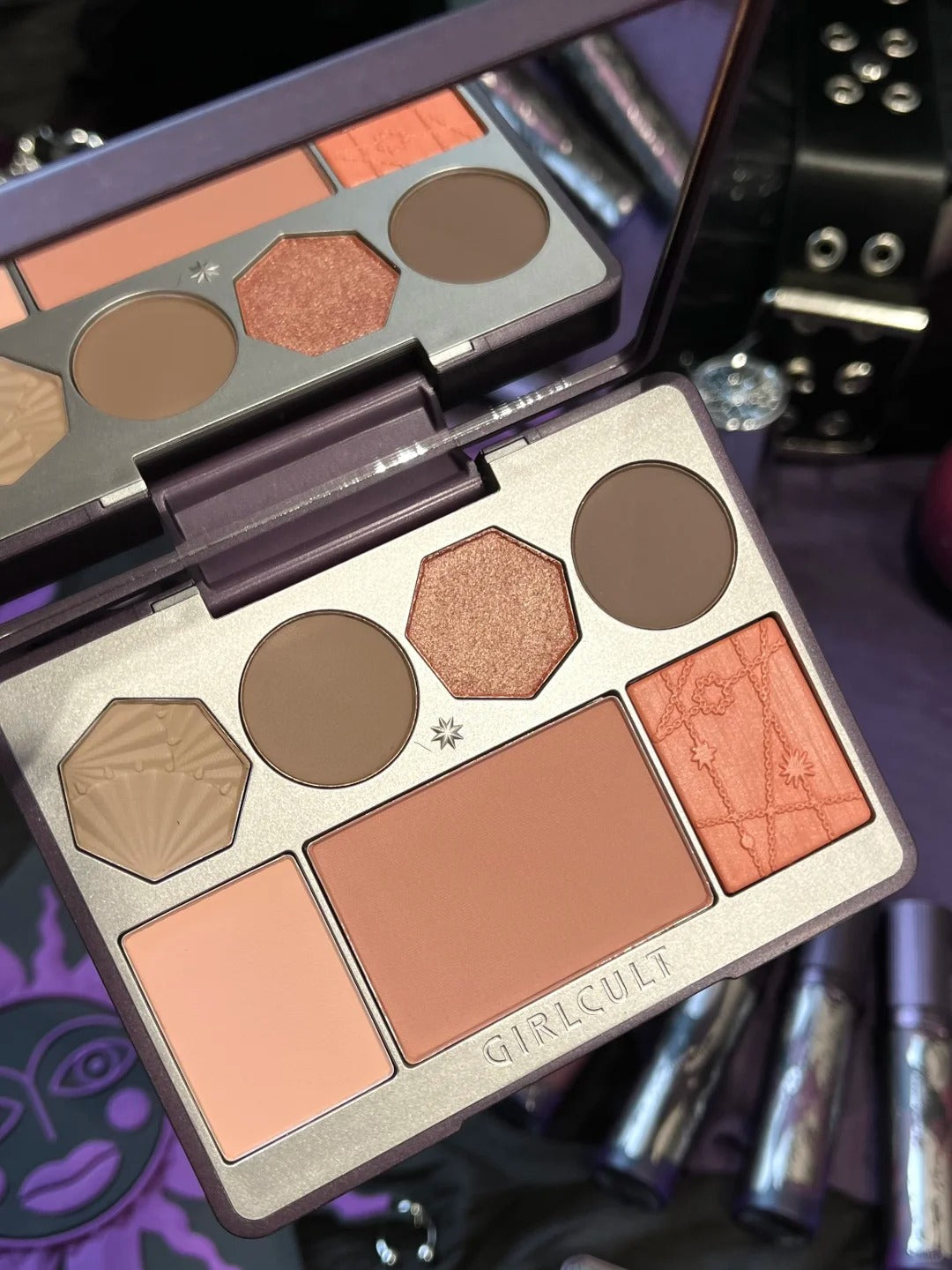 Girlcult Martial Arts World Collection All-in-One Makeup Palette T5395