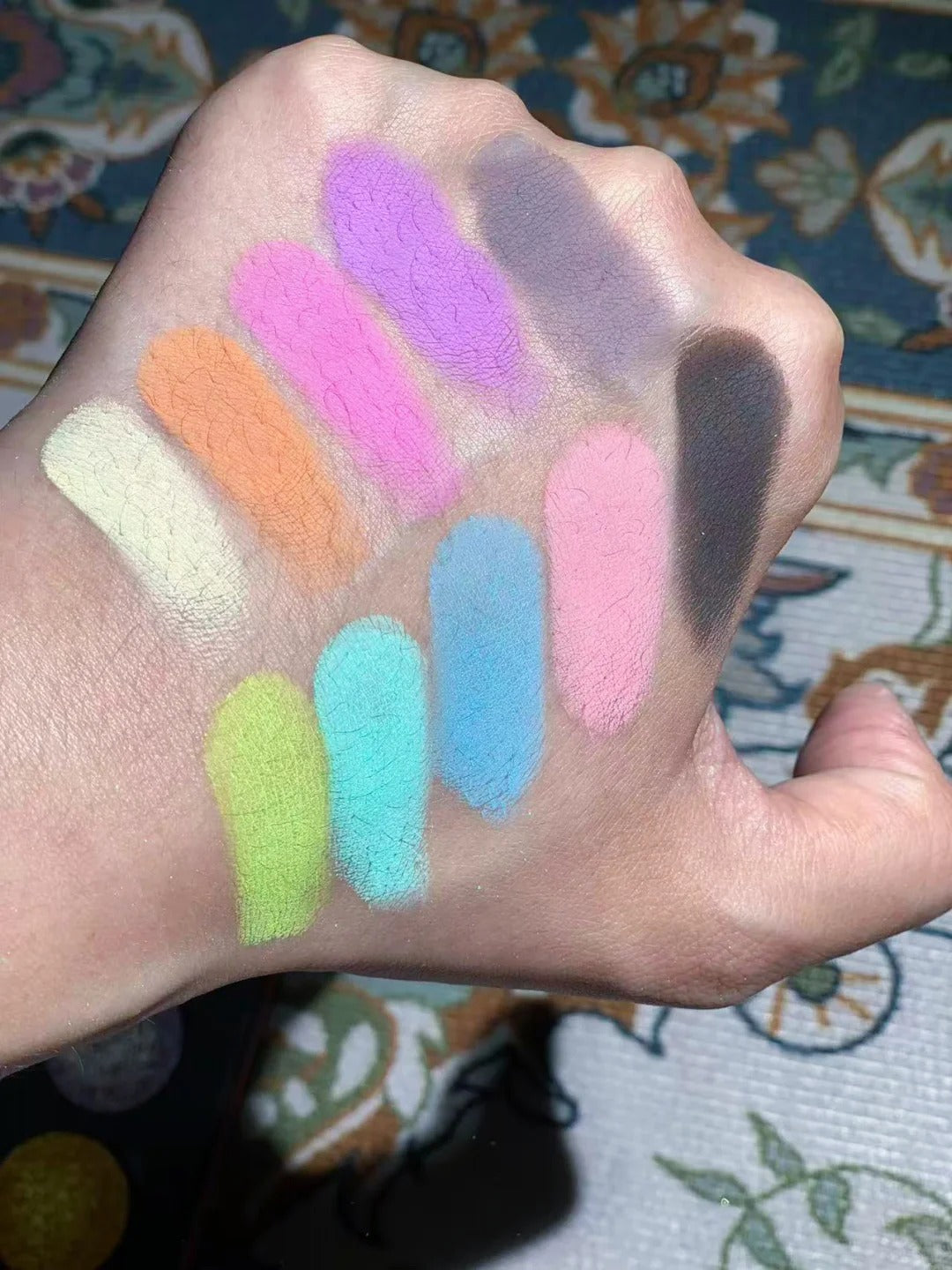 CHOIZ BEAUTY 15-color Porcelain Glazes Eyeshadow Palette T5728