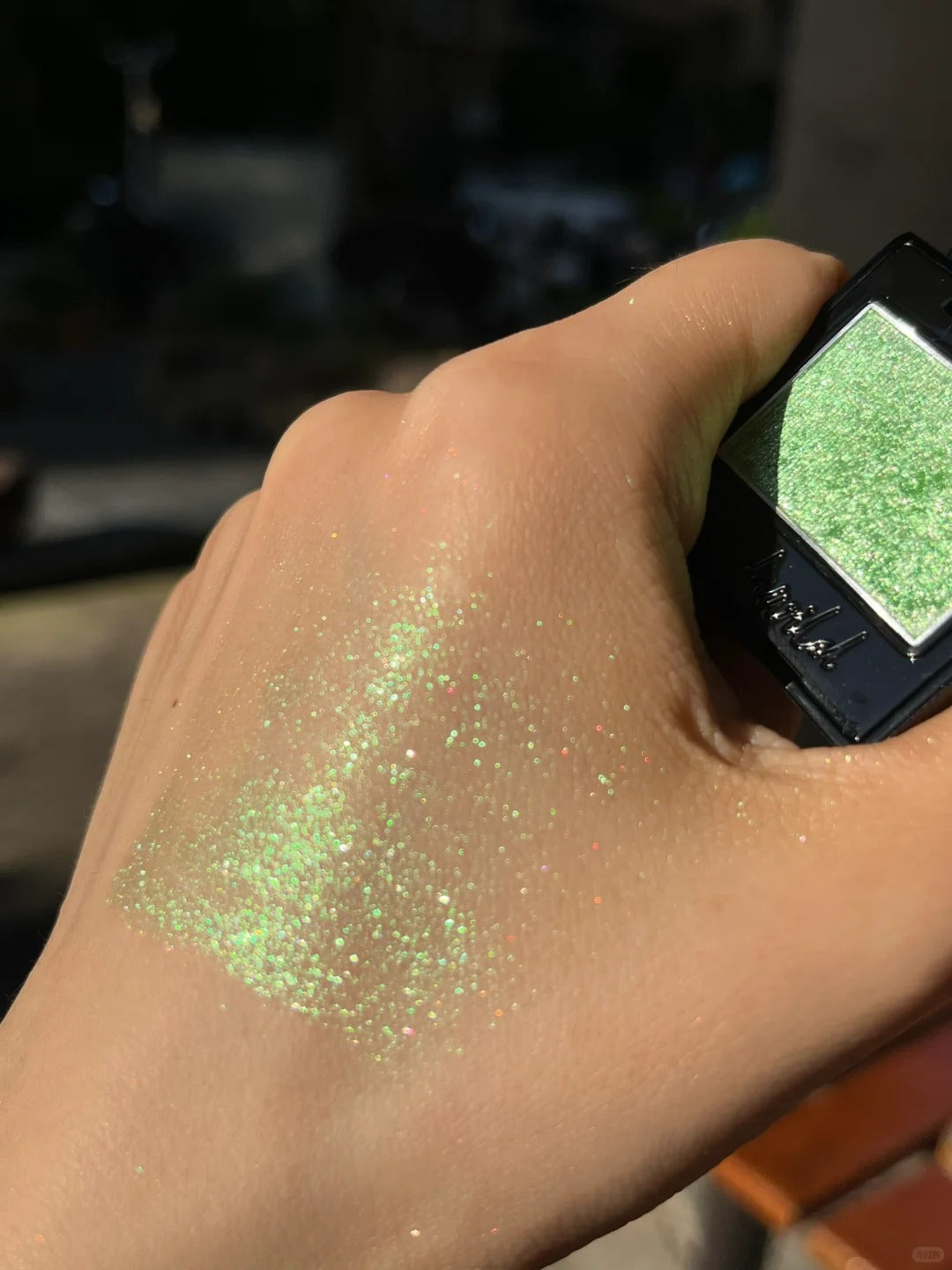 Cold N Wild Super Chameleon Eyeshadow #Green Wave T5115