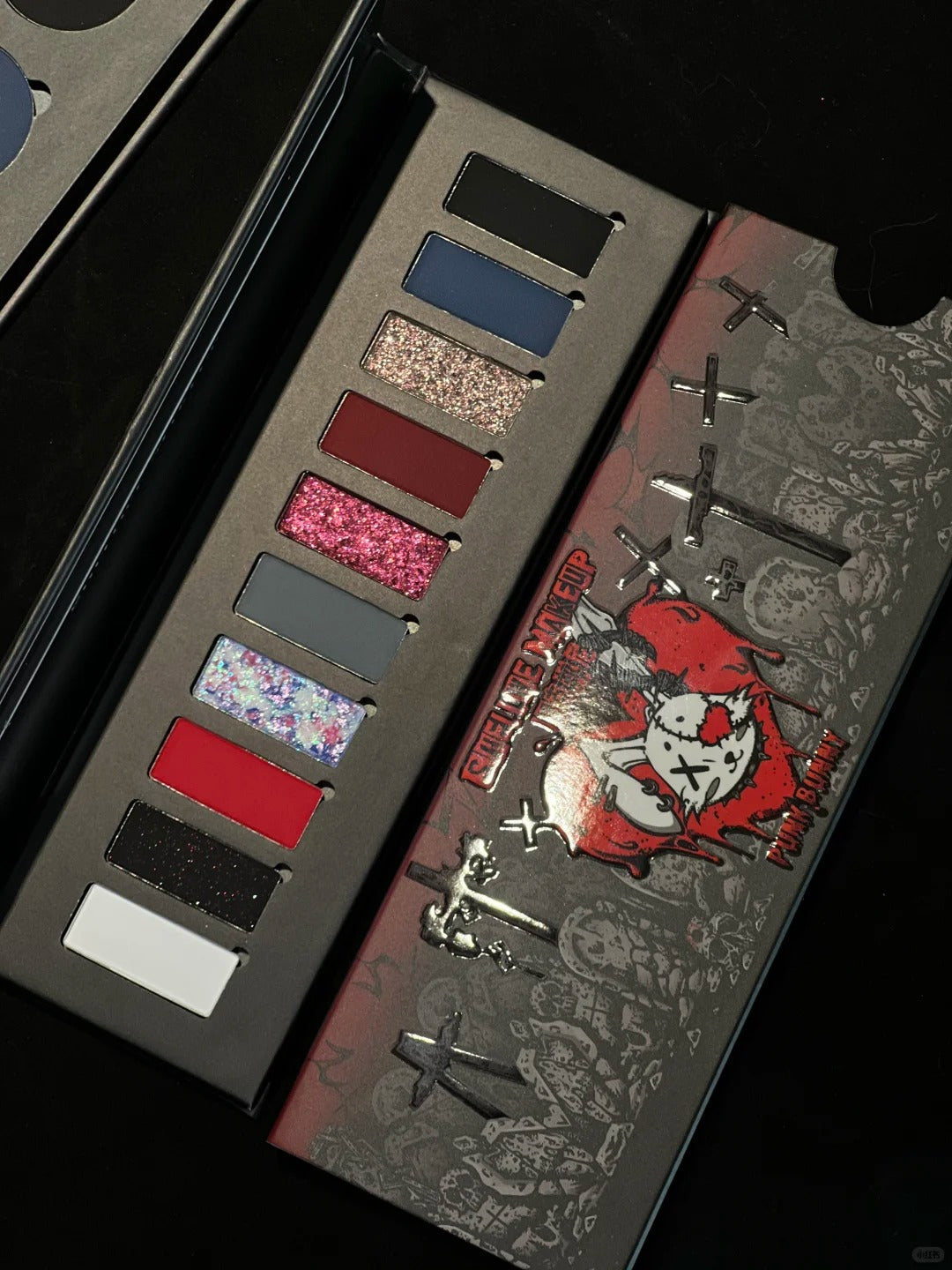 SHELLWE MAKEUP X freya86 PUNK BUNNY Chameleon Eyeshadow Palette T4936