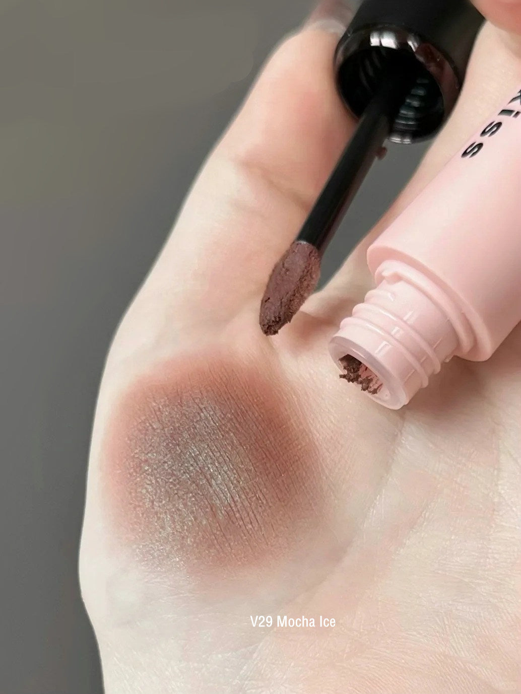 MOOEKISS Long-wear Silky Airy Velvet Matte Lip Mud T4367
