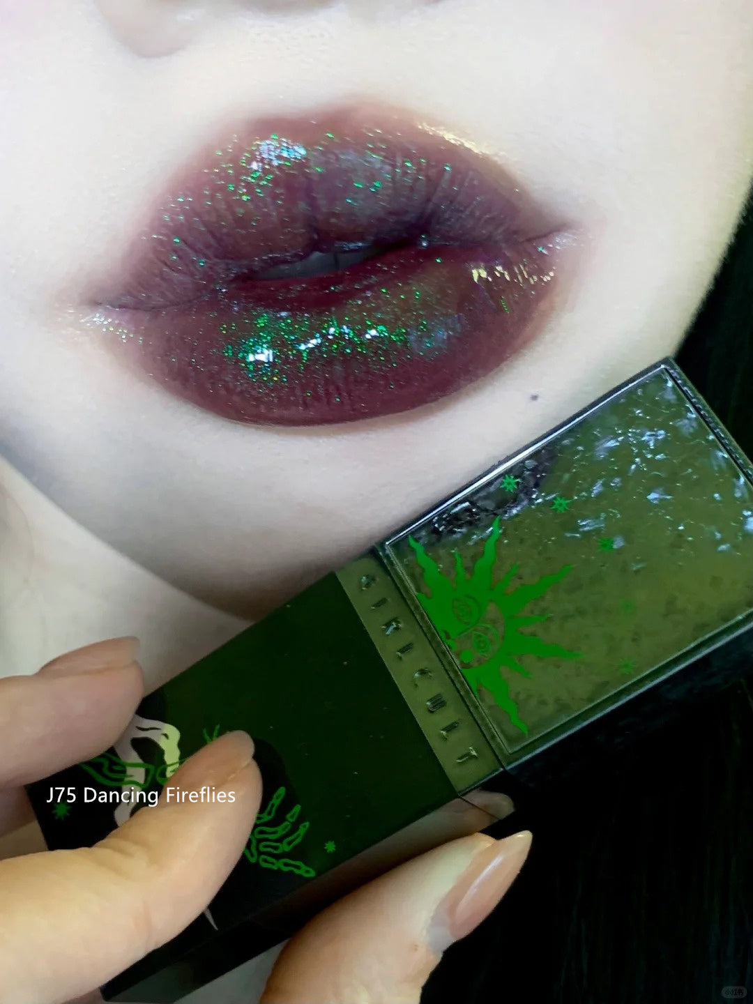 Girlcult Chameleon Mirror Lip Glaze J75 Dancing Fireflies T4551