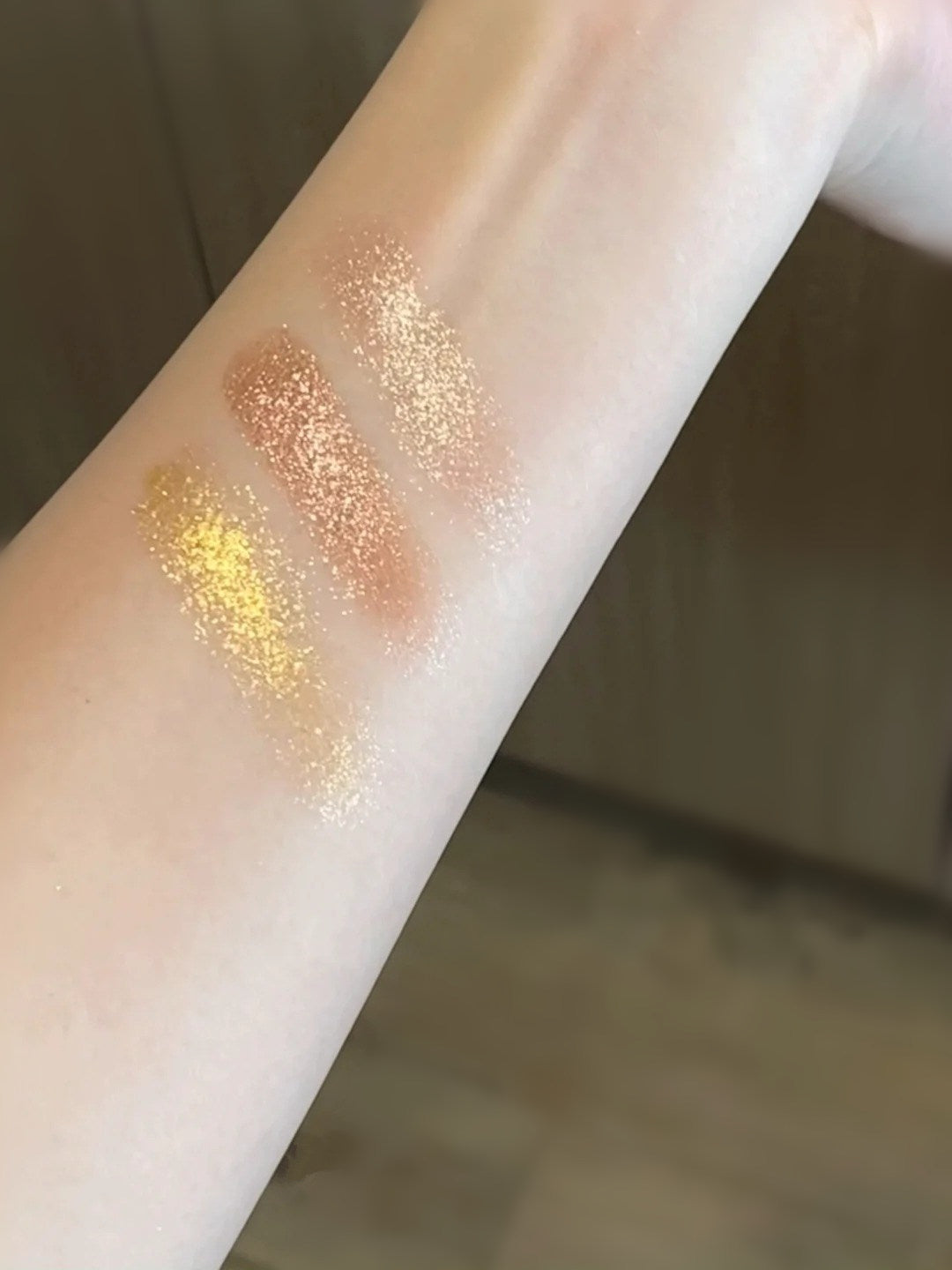 Perfect Diary X Discovery 12 Colors Tiger & Cat Eyeshadow Palette T4319