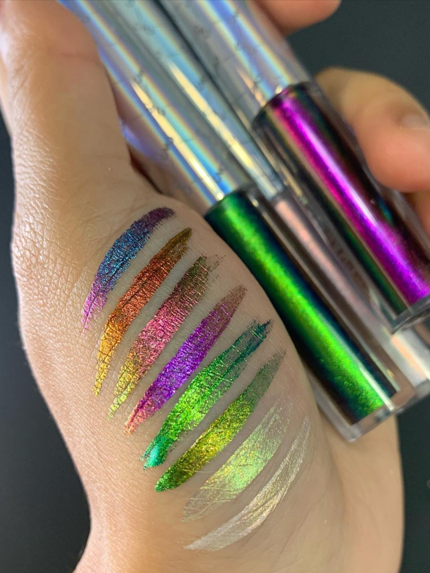 CHARMACY Waterproof Chameleon Eyeliner Pen T3958