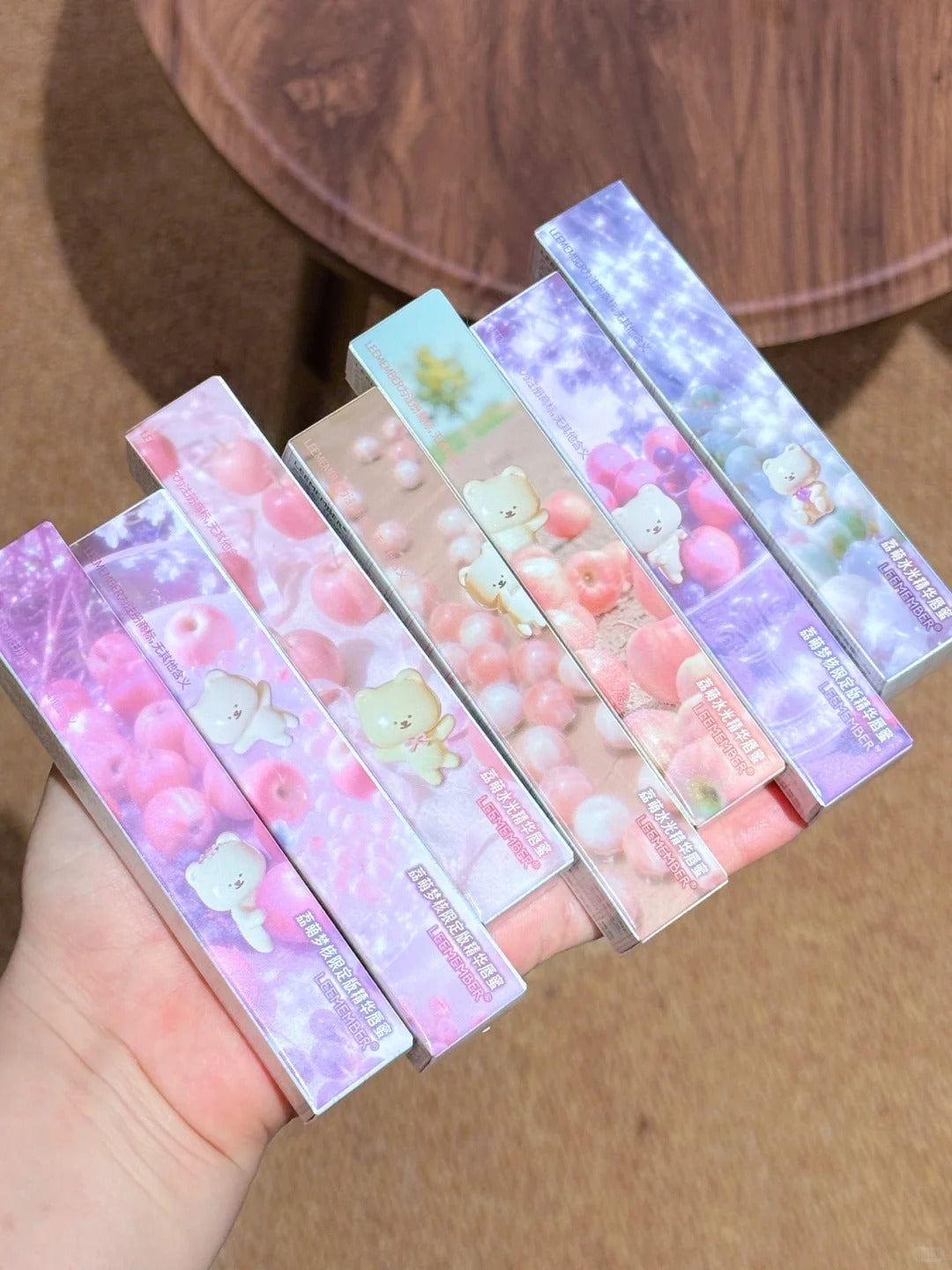 LEEMEMBER New Essence Ice Crystal Moist Mirror Lip Gloss T4746