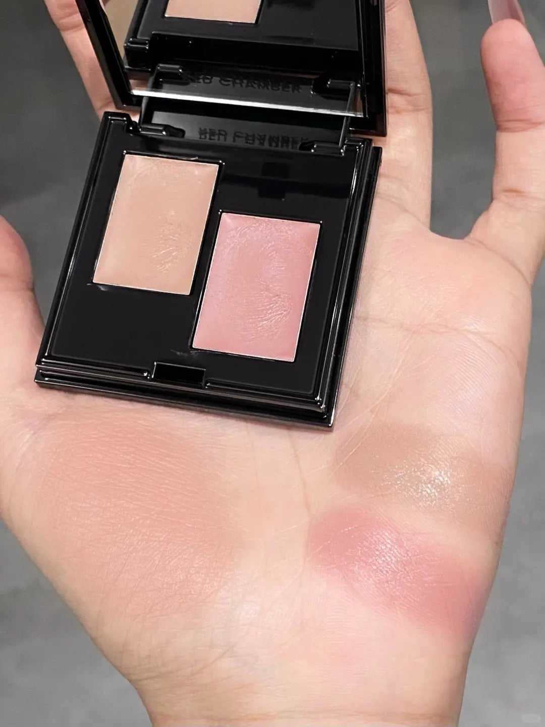 RED CHAMBER Spring Tree Collection 2-color Makeup Cream T4157