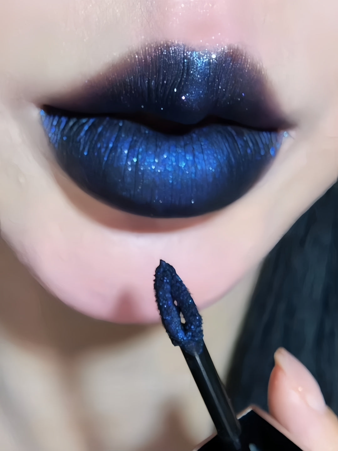DE'LANCI Otherworldly Gothic Airy Matte & Mirror Lip Gloss T5432