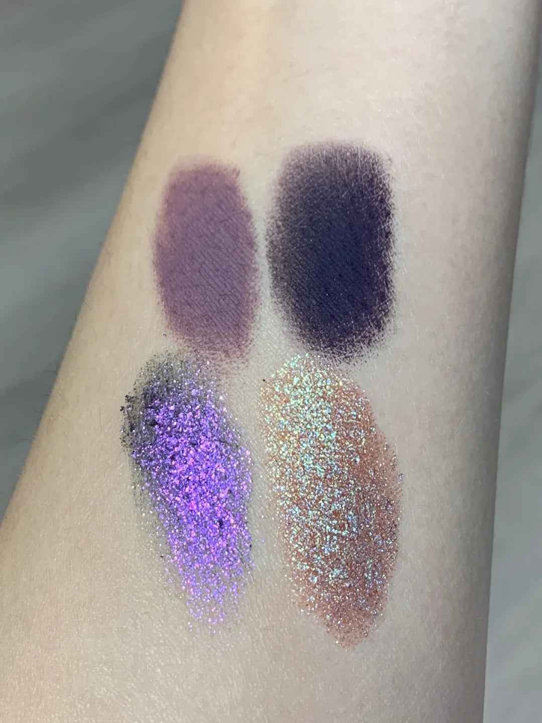 Narimi Purple Dead Wood 8-Color Eyeshadow Palette (5.0) T3945