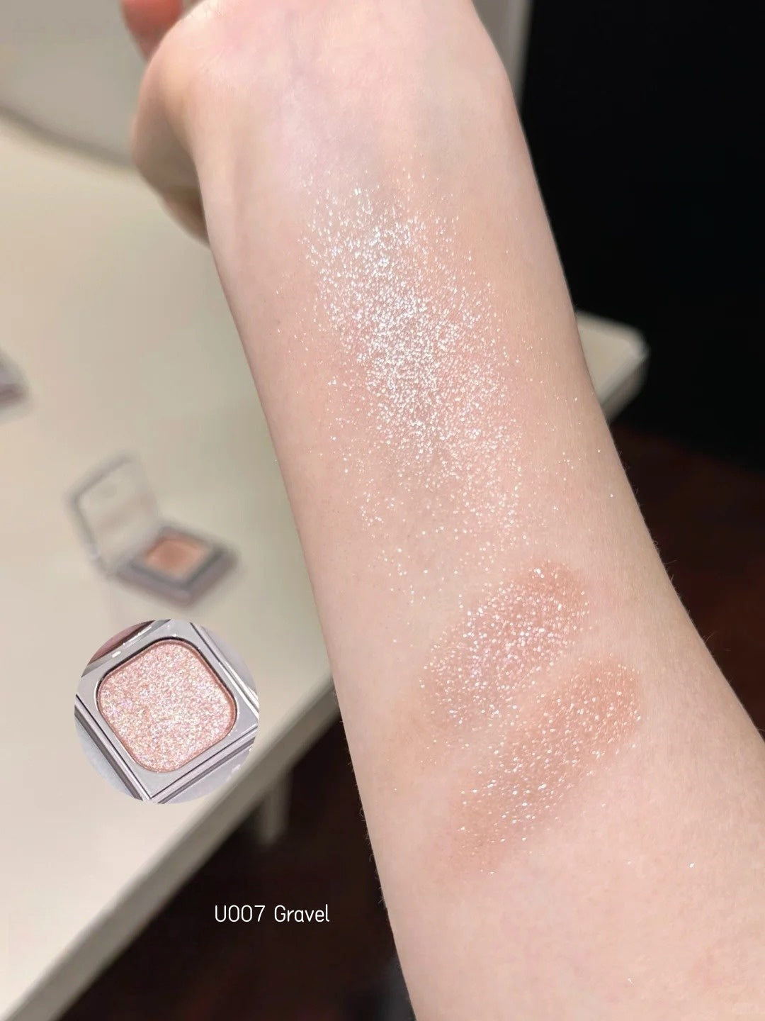 QianYan Burnt Foil Art Baked Diamond Shimmer Eyeshadow T4620