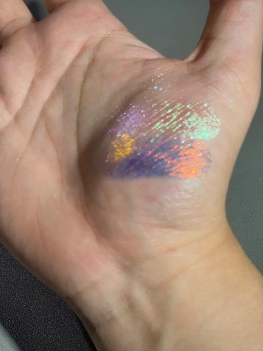 ROINGNEAO Wander Carousel Smoky Eyeshadow Palette T5527