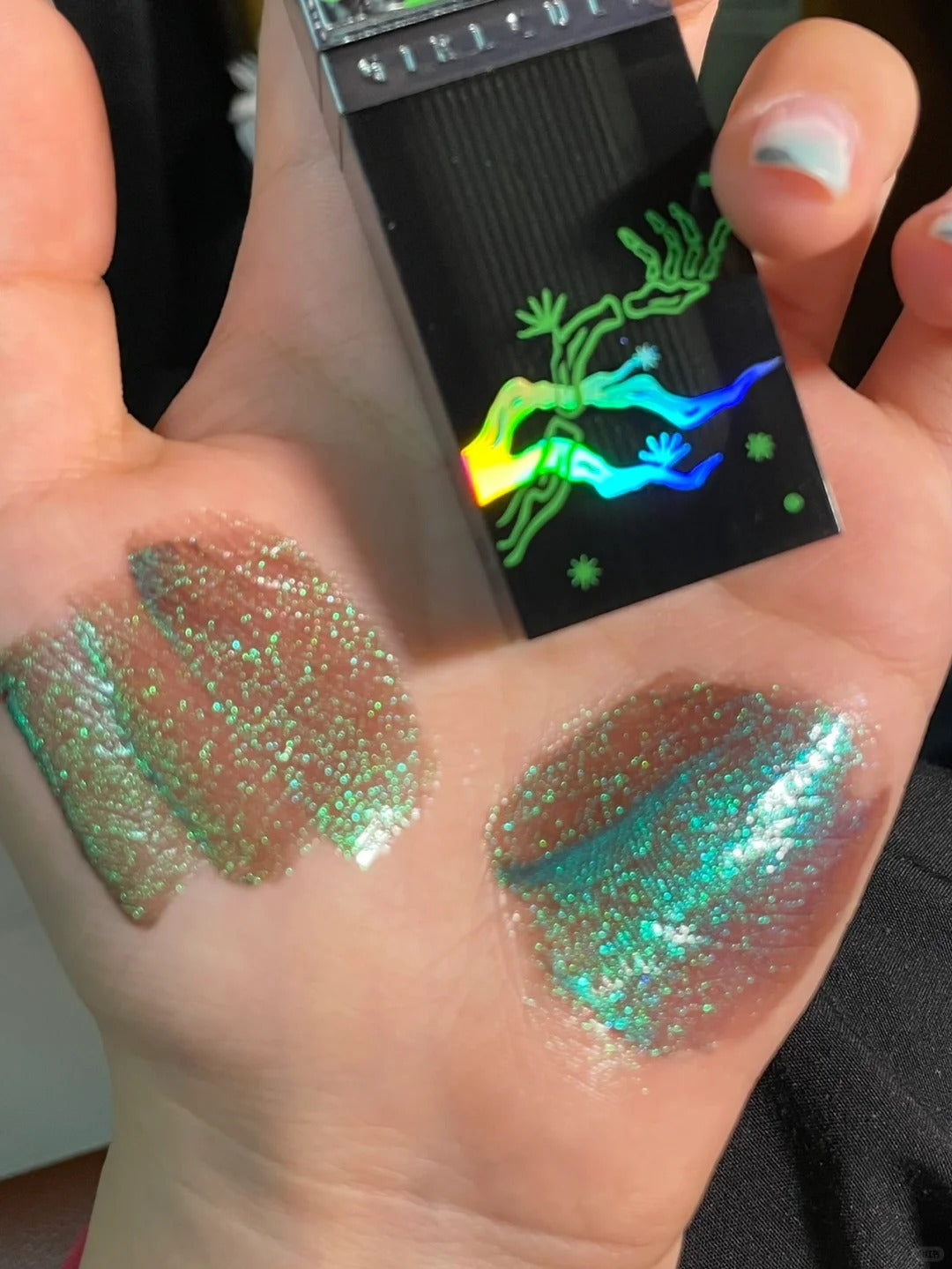 カル・ヴァリ Mystirudom Lips 廃盤 カメレオ Girlcult Dreamland Series High Shine Chameleon Mirror Lip Glaze