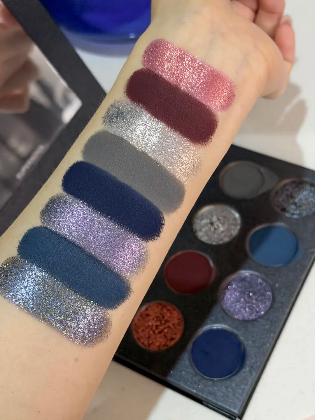 KRYPTEIN COSMETICS Supernova Chameleon Eyeshadow Palette T5668