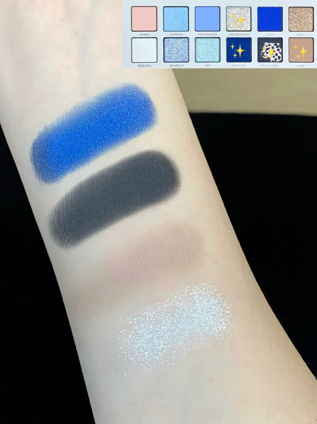 Perfect Diary X Discovery Butterfly & Snow Leopard Eyeshadow Palette T4599