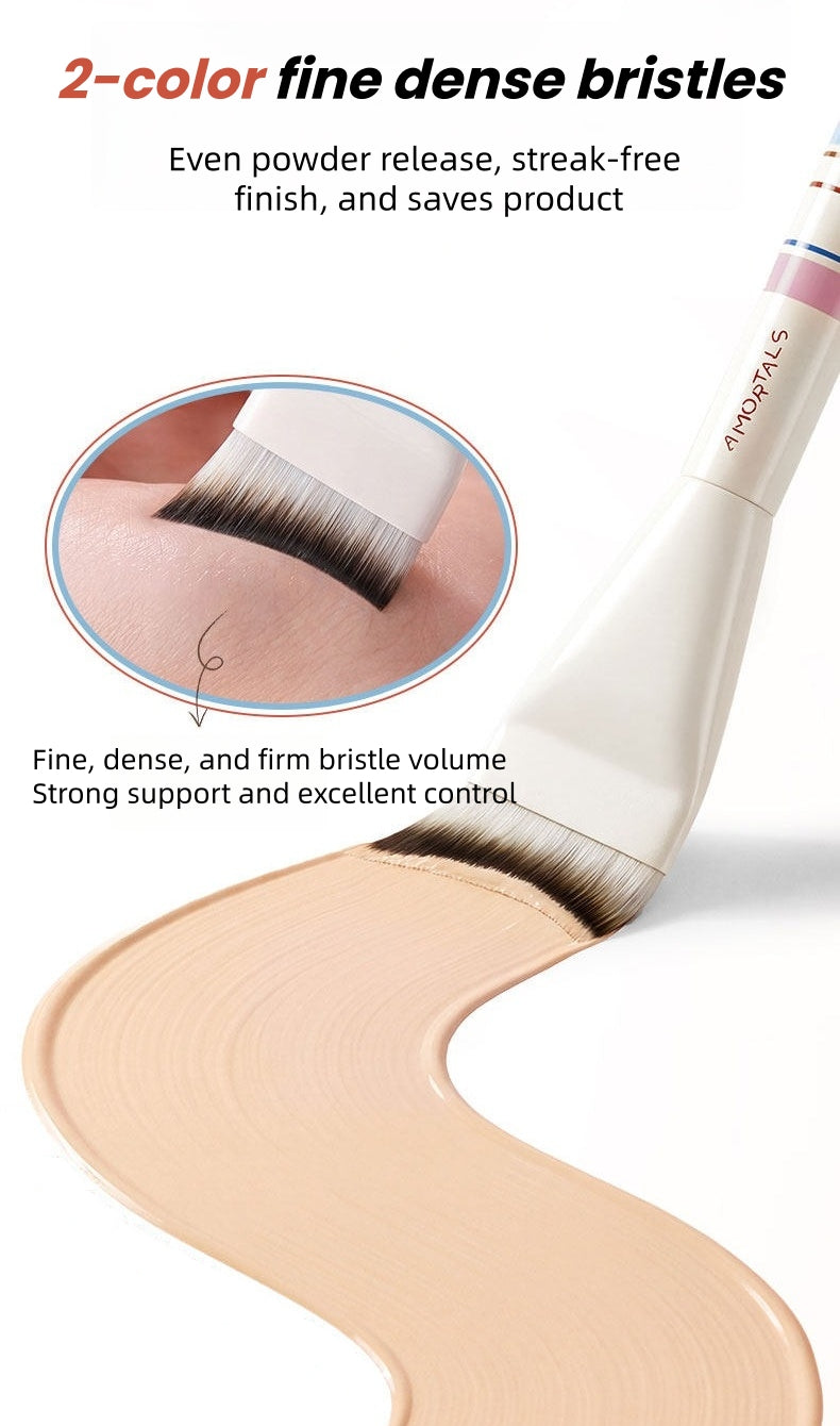 AMORTALS Flawless Crescent-shaped Foundation Brush T5741