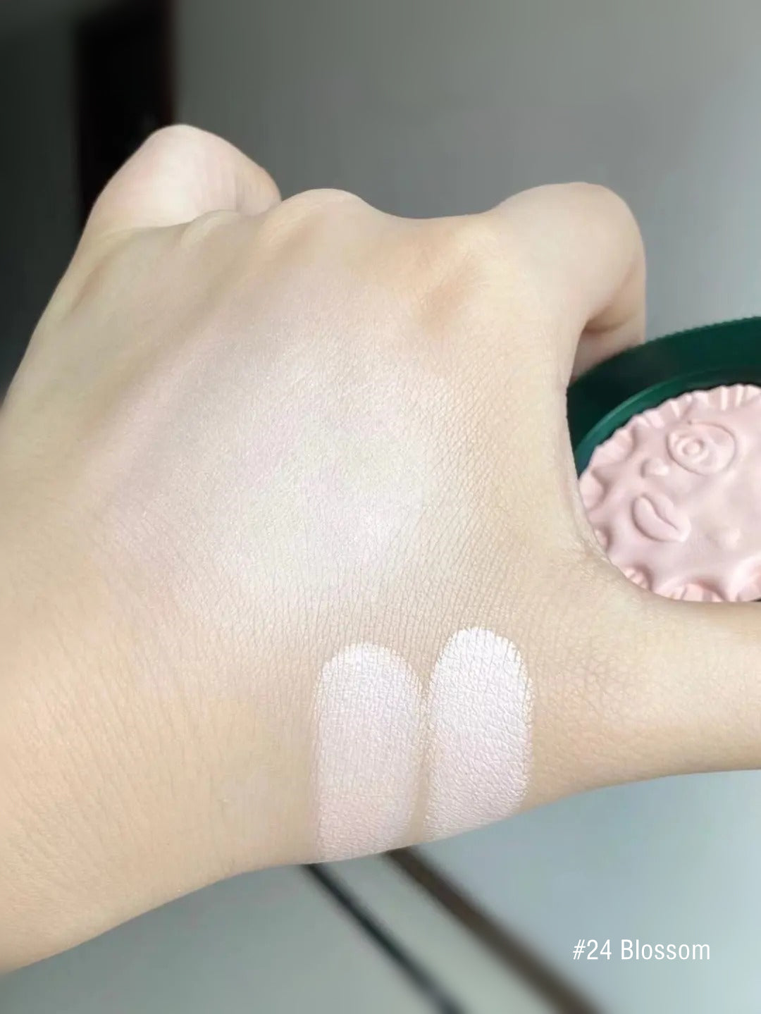 Girlcult Peach Festival Collection Emotion Multi-Use Makeup Cream T4103