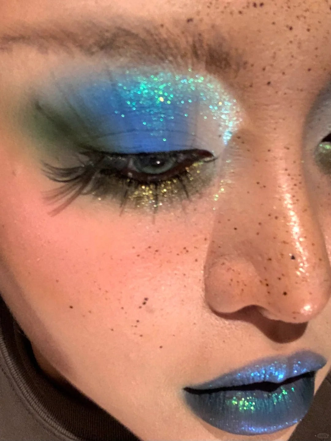 Narimi One-Eyed Count 8-Color Chameleon Eyeshadow Palette (8.0) T4618