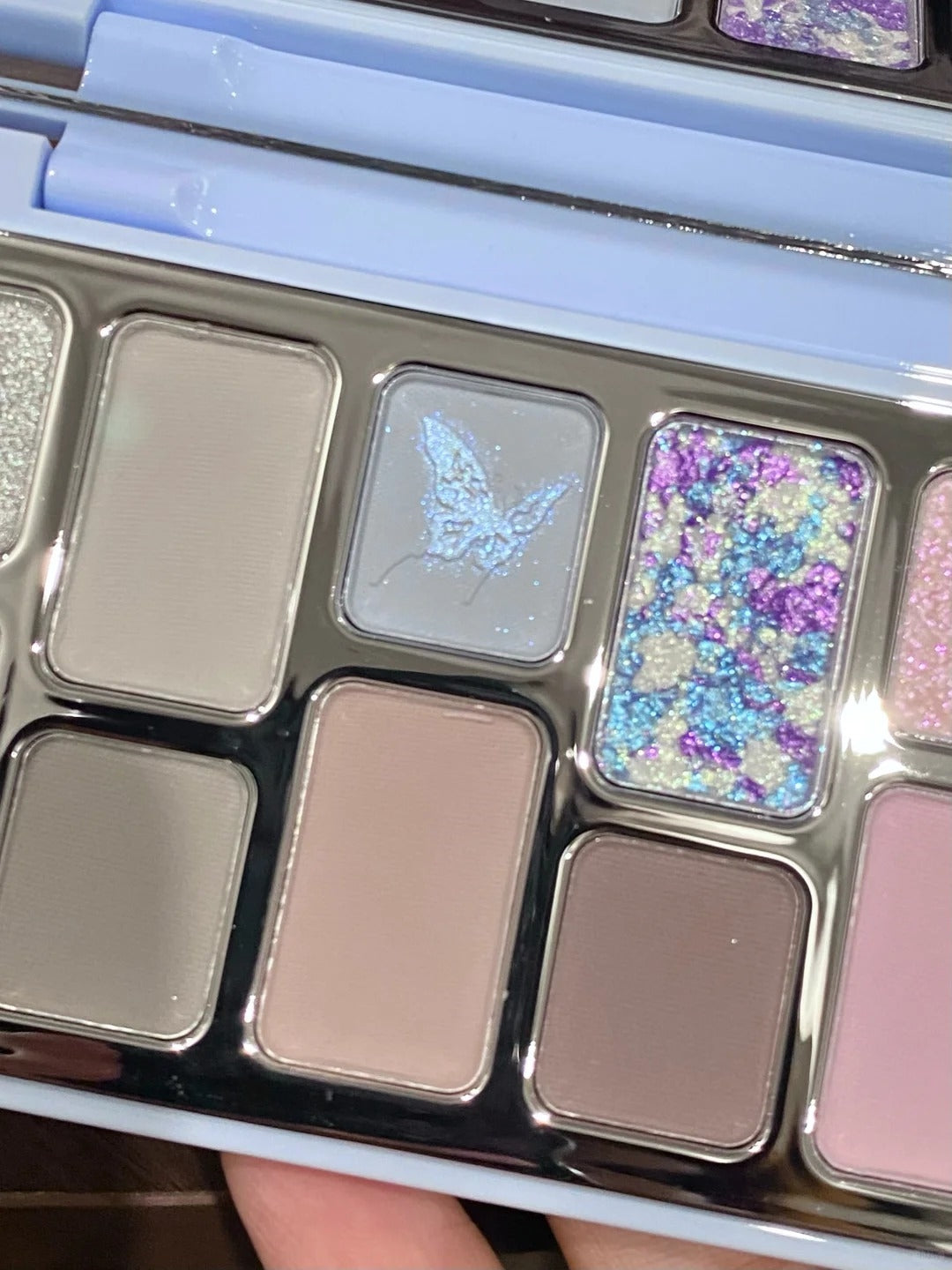 QianYan Breaking Cocoon #DreamNet Eyeshadow Palette T5102