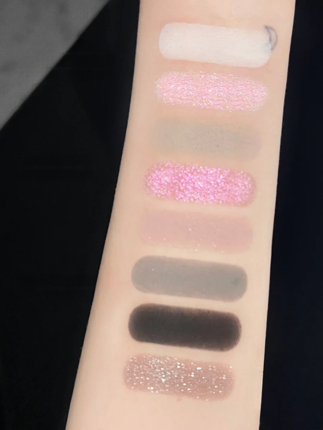 JOOCYEE 8-farvet mat og perlemorsagtig øjenskyggepalette T4420