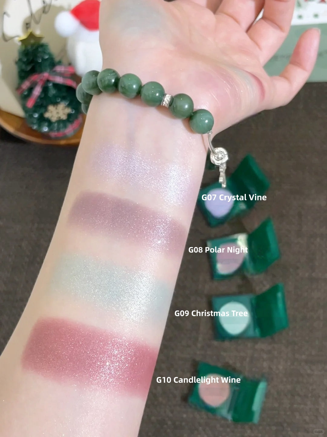 LEEMEMBER Christmas Four-leaf Clover Collection Makeup Gift Box T5370