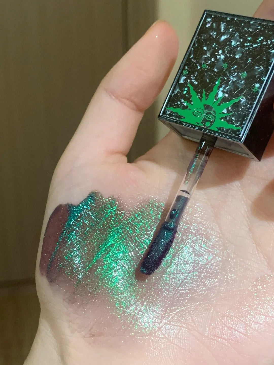 Girlcult Chameleon Mirror Lip Glaze J75 Dancing Fireflies T4551