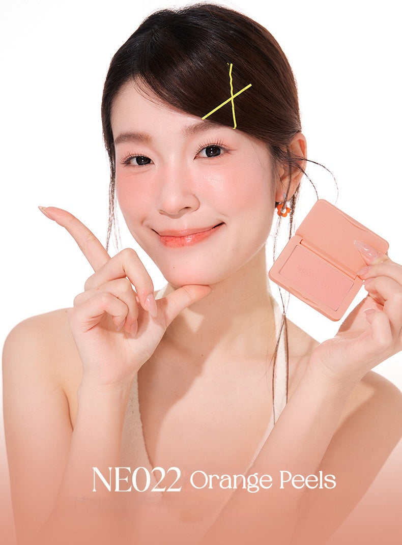 MOONEYES Romantic Collector Collection Matte Makeup Blusher T5470