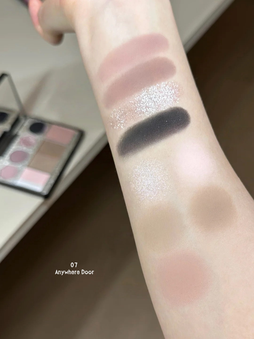 Girlcult Peach Blossom Utopia Collection All-in-One Makeup Palette T5695