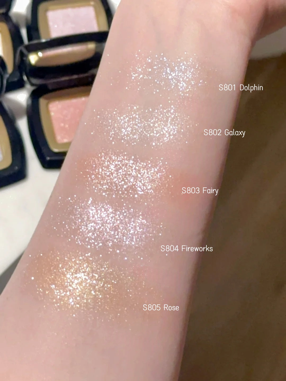 MAOGEPING Celestial Radiance Super Brilliant Shine Eyeshadow T4404