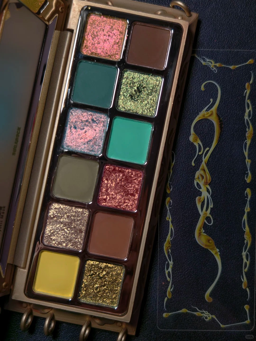 SUGAROCK Mystic Mask 12 Color Eyeshadow Palette T4978