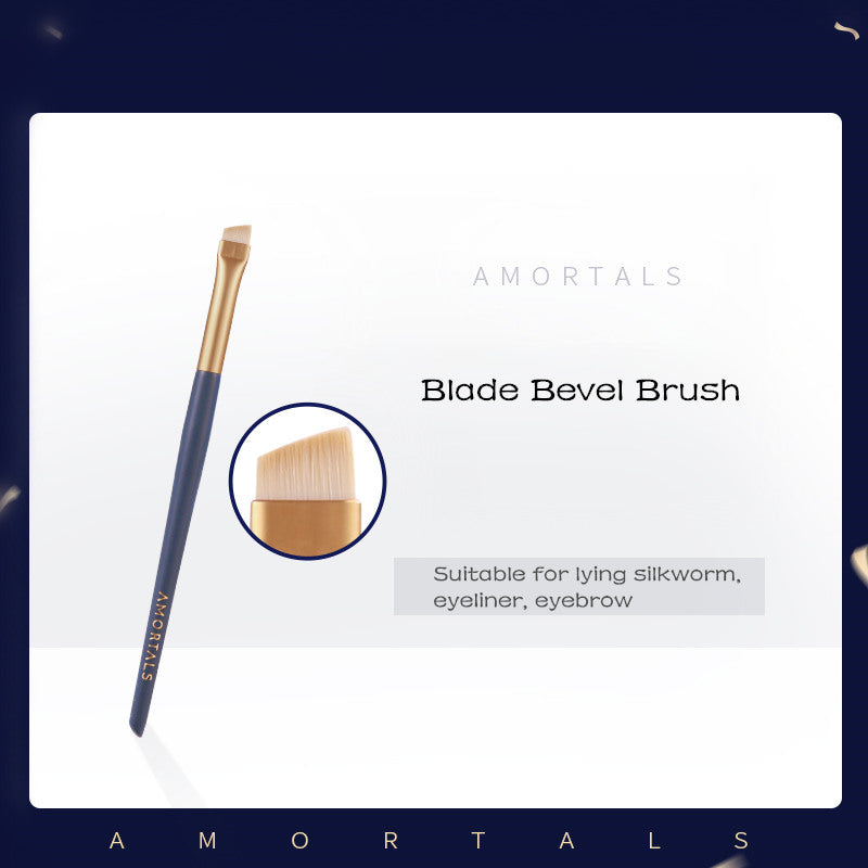 AMORTALS Star-Beats Makeup Brush T2505