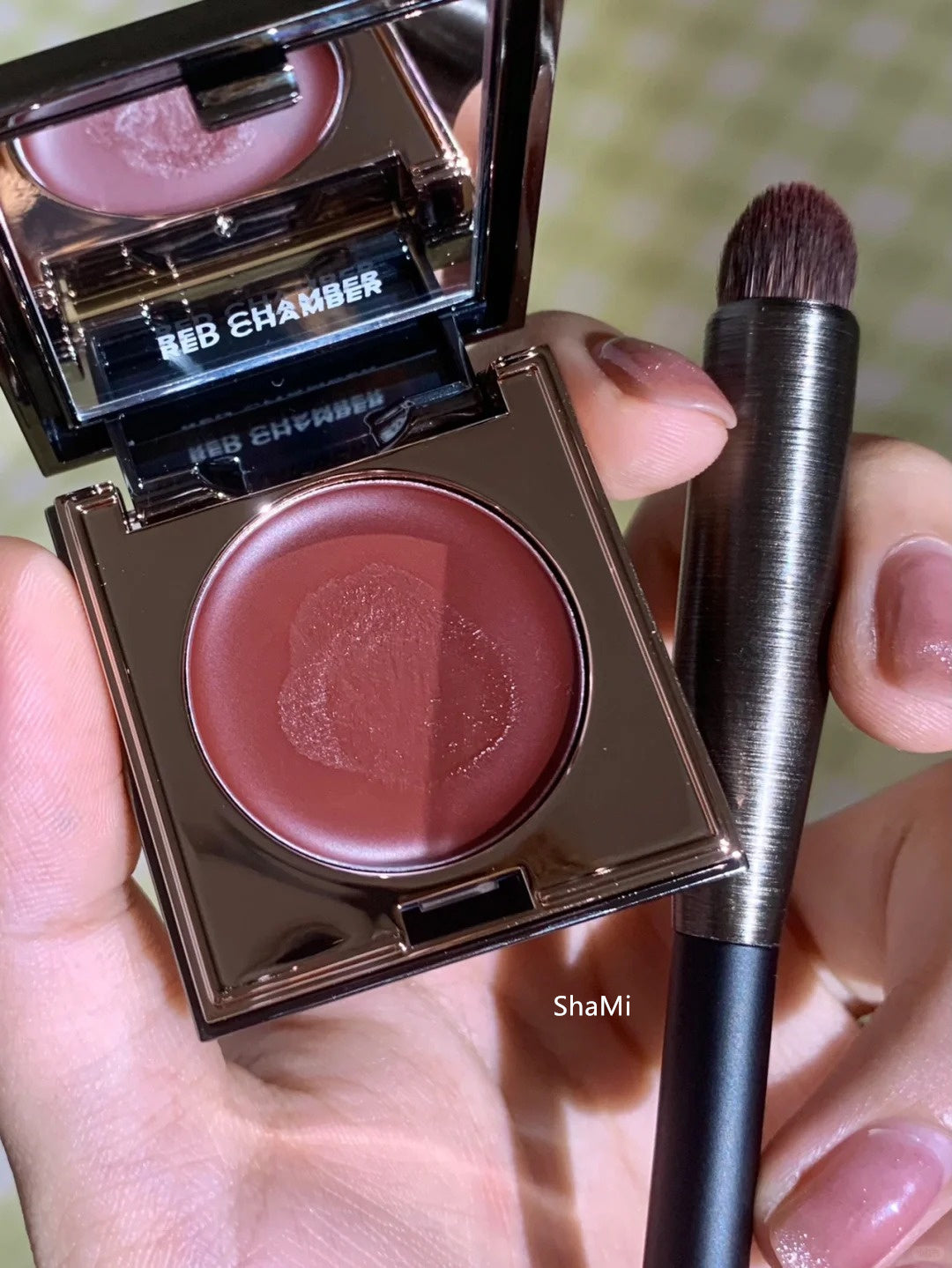 RED CHAMBER Multi-Use Makeup Cream For Blusher & Eyeshadow & Lipstick T4247