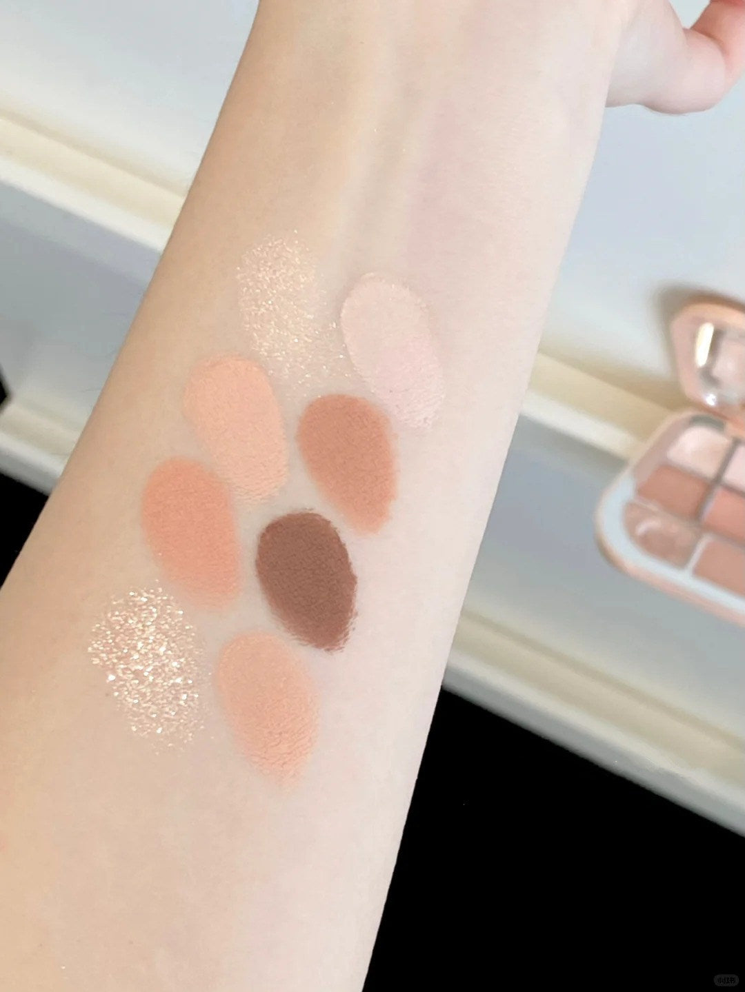 FOCALLURE 8-Color Pearlescent Chameleon Eyeshadow Palette T4304