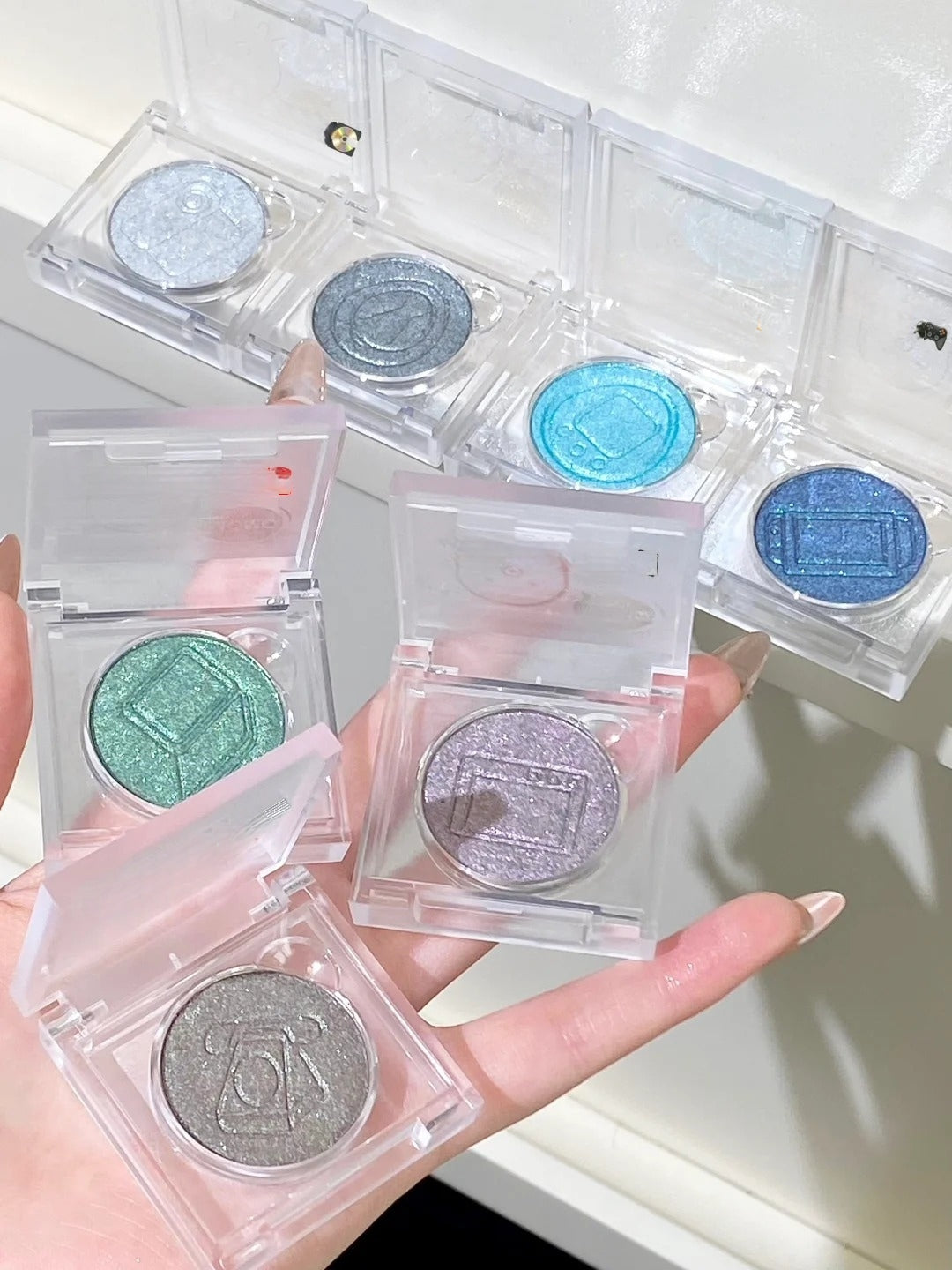 LEEMEMBER Dreamcore Back to 2004 Mono Eyeshadow T4405