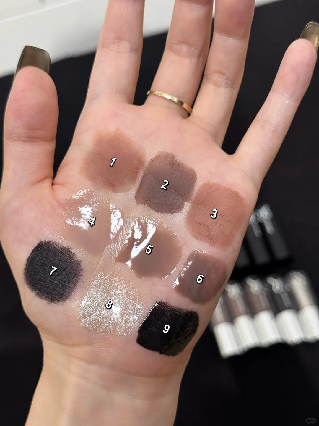 HYNTOOR Playful Rebellious Collection Mirror Lip Gloss T5185