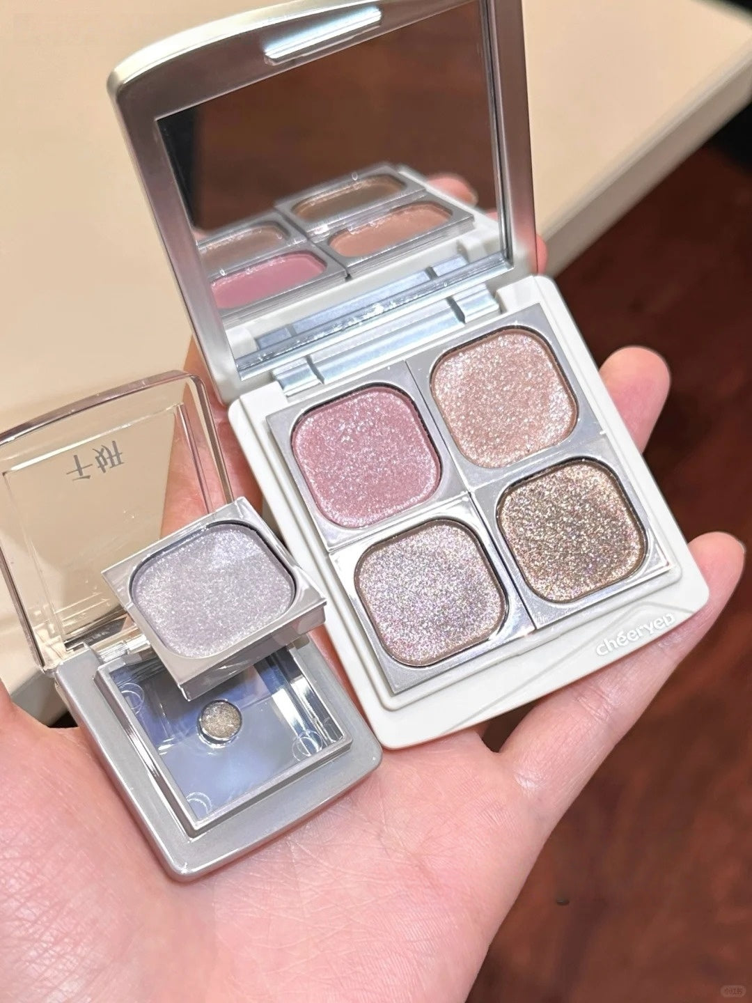 QianYan Burnt Foil Art Baked Diamond Shimmer Eyeshadow T4620