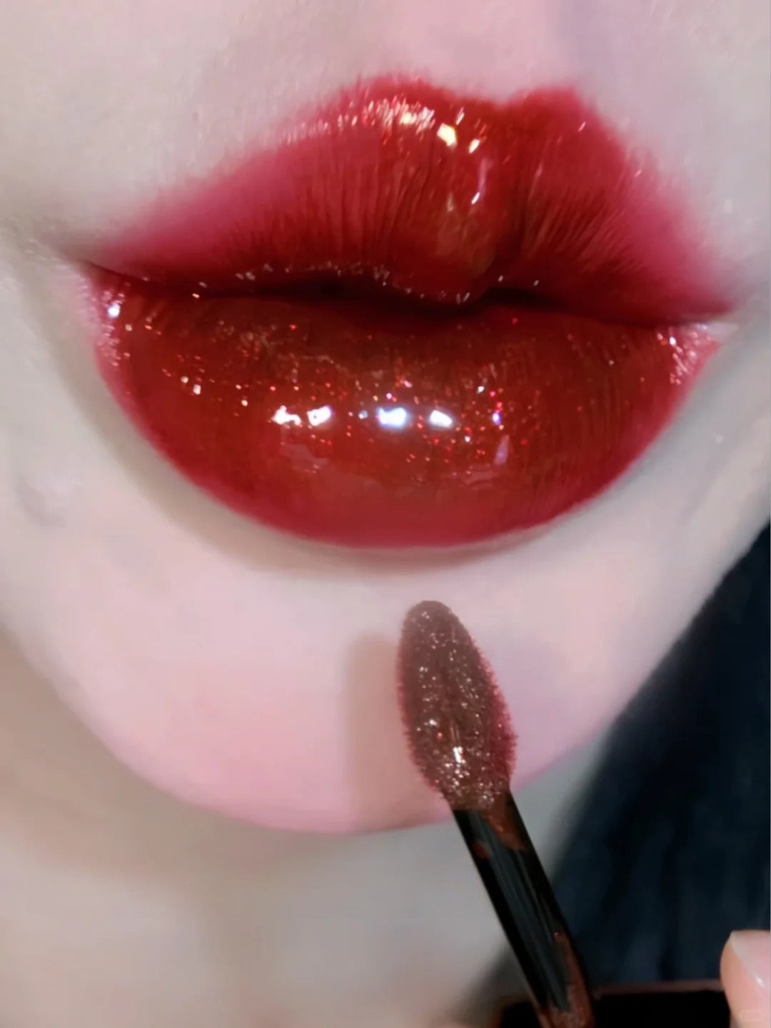 DE'LANCI Otherworldly Gothic Airy Matte & Mirror Lip Gloss T5432