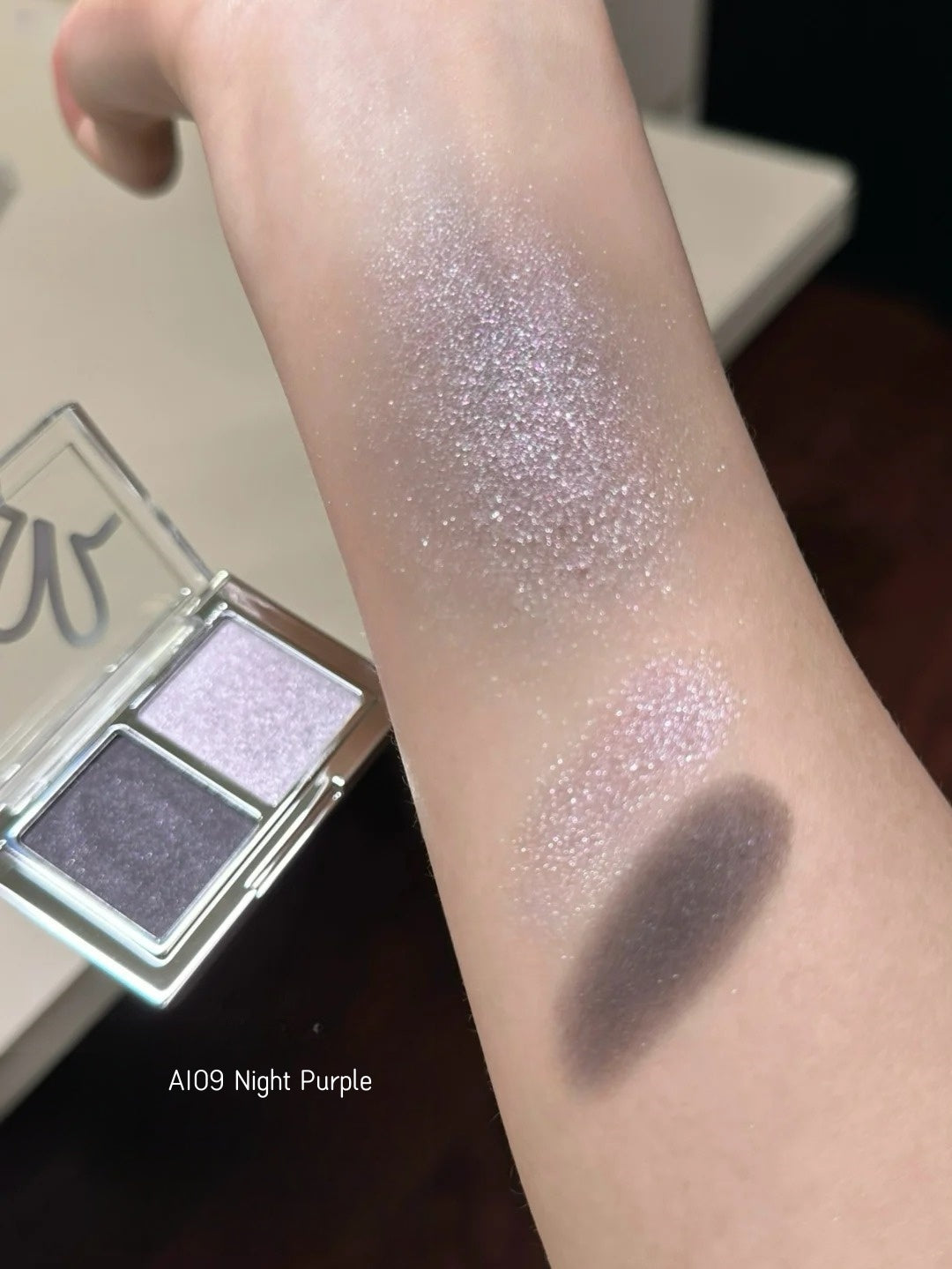 HYNTOOR Cooling Collection Matte & Pearlescent Eyeshadow Palette T4560