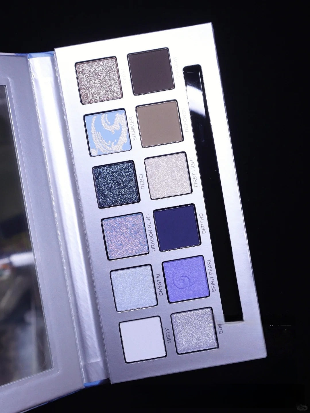PERFECT DIARY X Nezha 12-color Eyeshadow Palette T5258