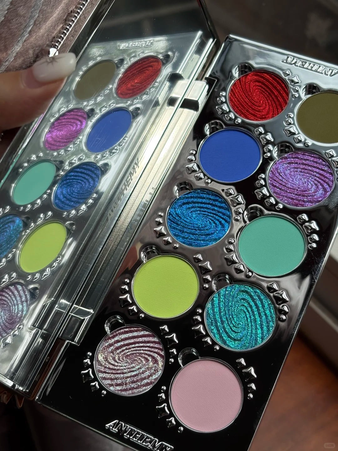 ANTHEMY Erosion Matrix Collection DIY Eyeshadow Palette T5941