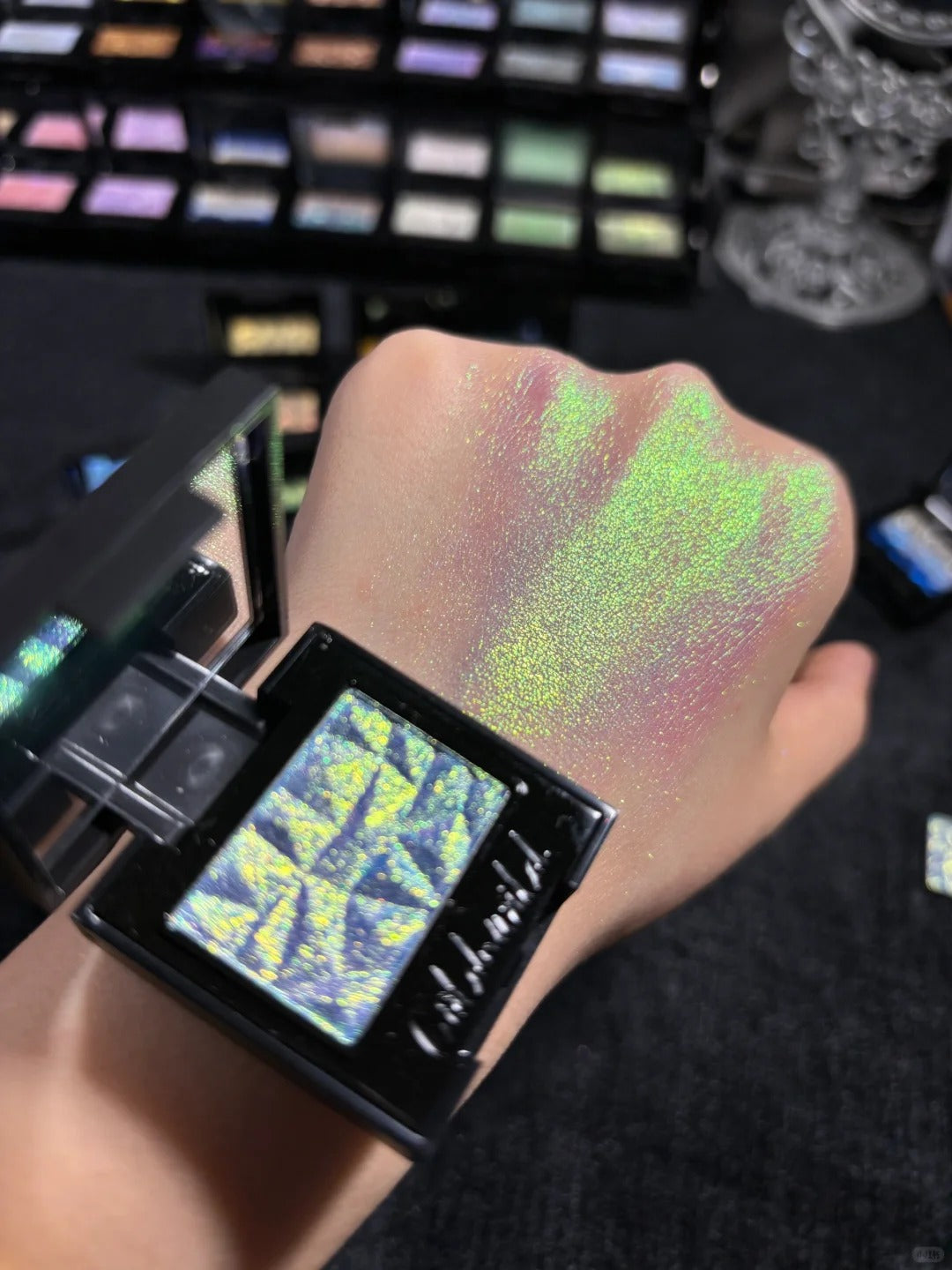 Cold N Wild Super Chameleon Eyeshadow #Bright Star T5659