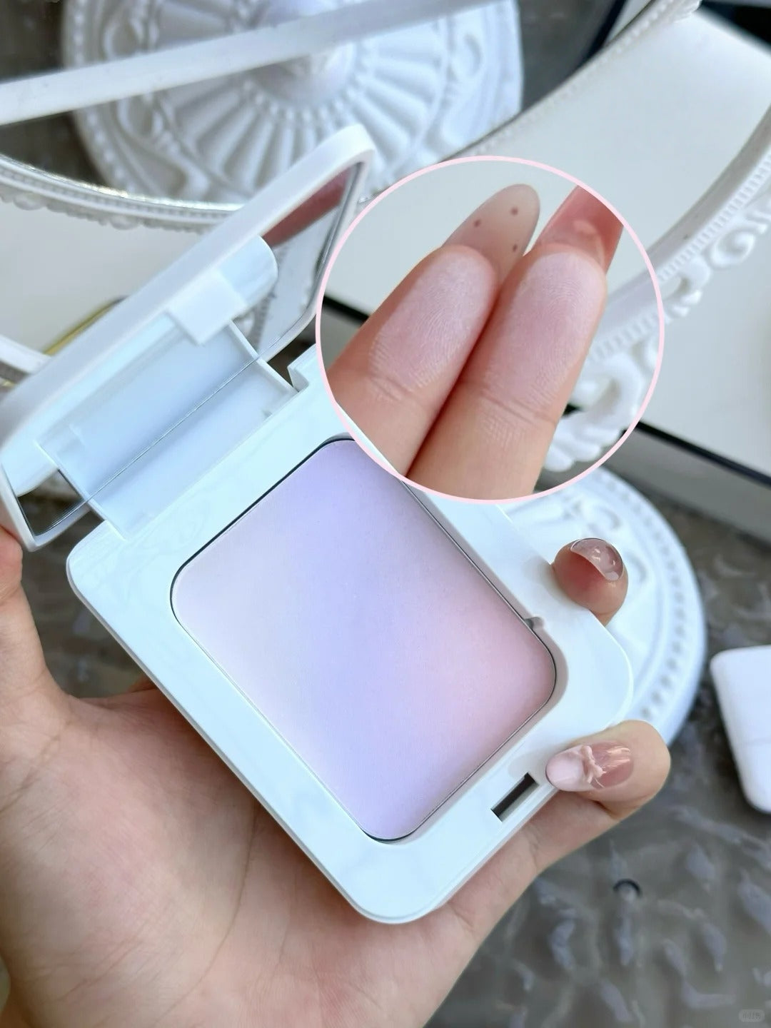L'Oréal 3-color Gradient Long-wear Princess Pressed Powder T4909