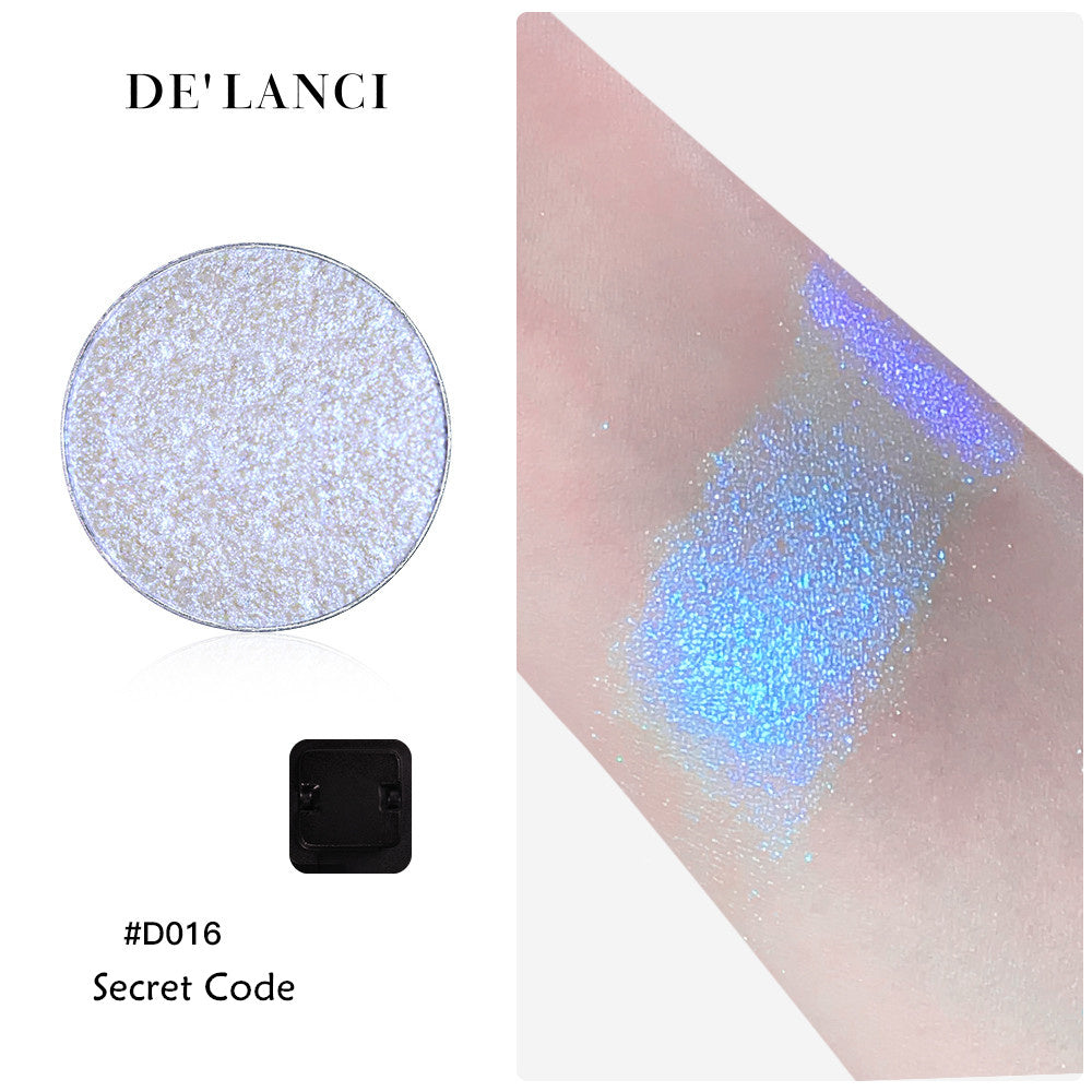 DE'LANCI Snow Kingdom 4-Color Polarized Holographic Eyeshadow Palette T4231