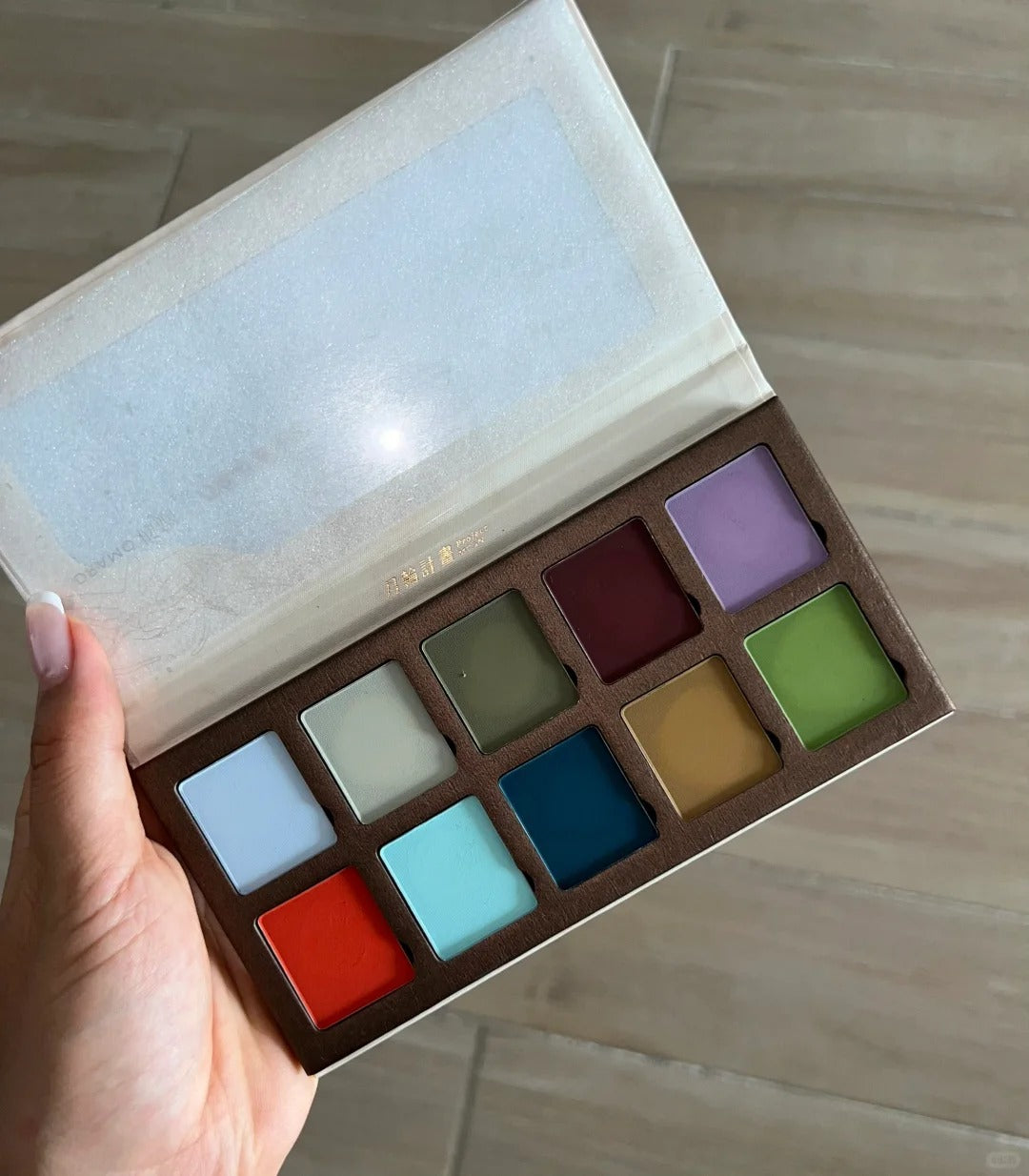 DRAMO Moon Season Eyeshadow Palette 009 Tea Dye T4139