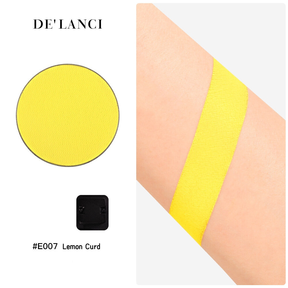 DE'LANCI Macaron Collection Holographic Glitter & Matte Eyeshadow T4705