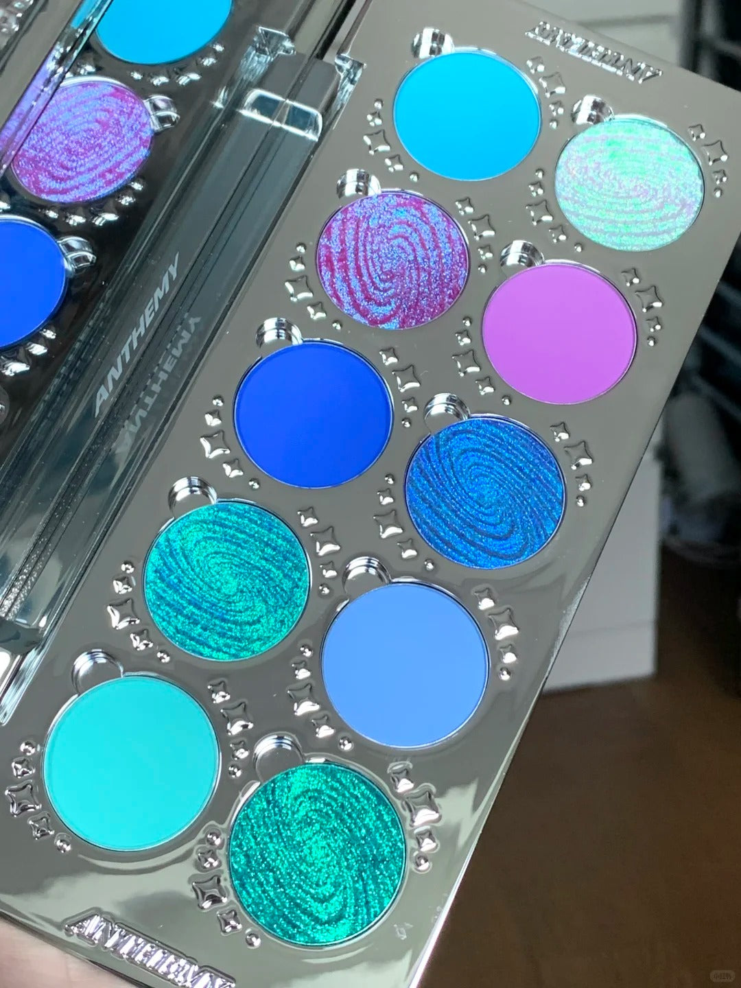 ANTHEMY Erosion Matrix Collection DIY Eyeshadow Palette T5941
