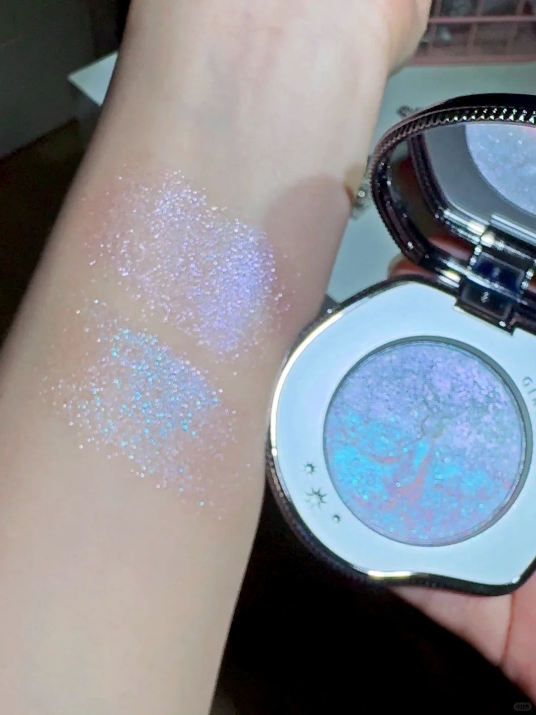 Girlcult Miao Witch Collection 2-color Chameleon Highlighter T4188