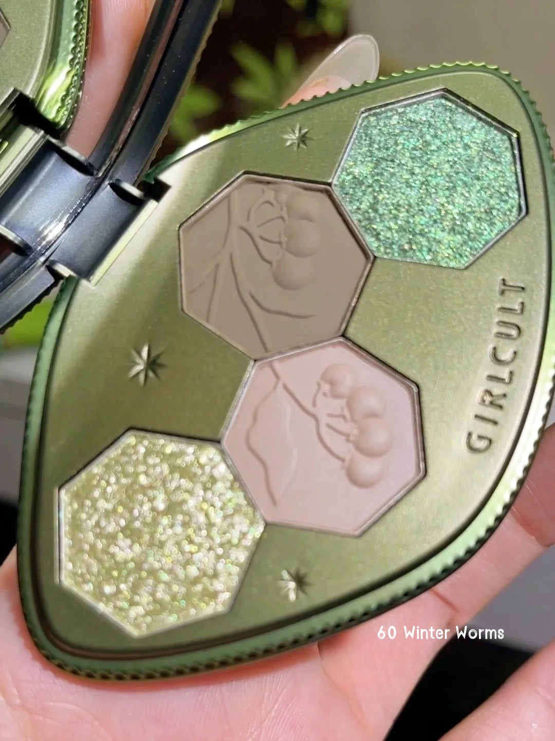 Girlcult Compendium of Materia Medica Collection Chameleon Øjenskyggepalette T4483