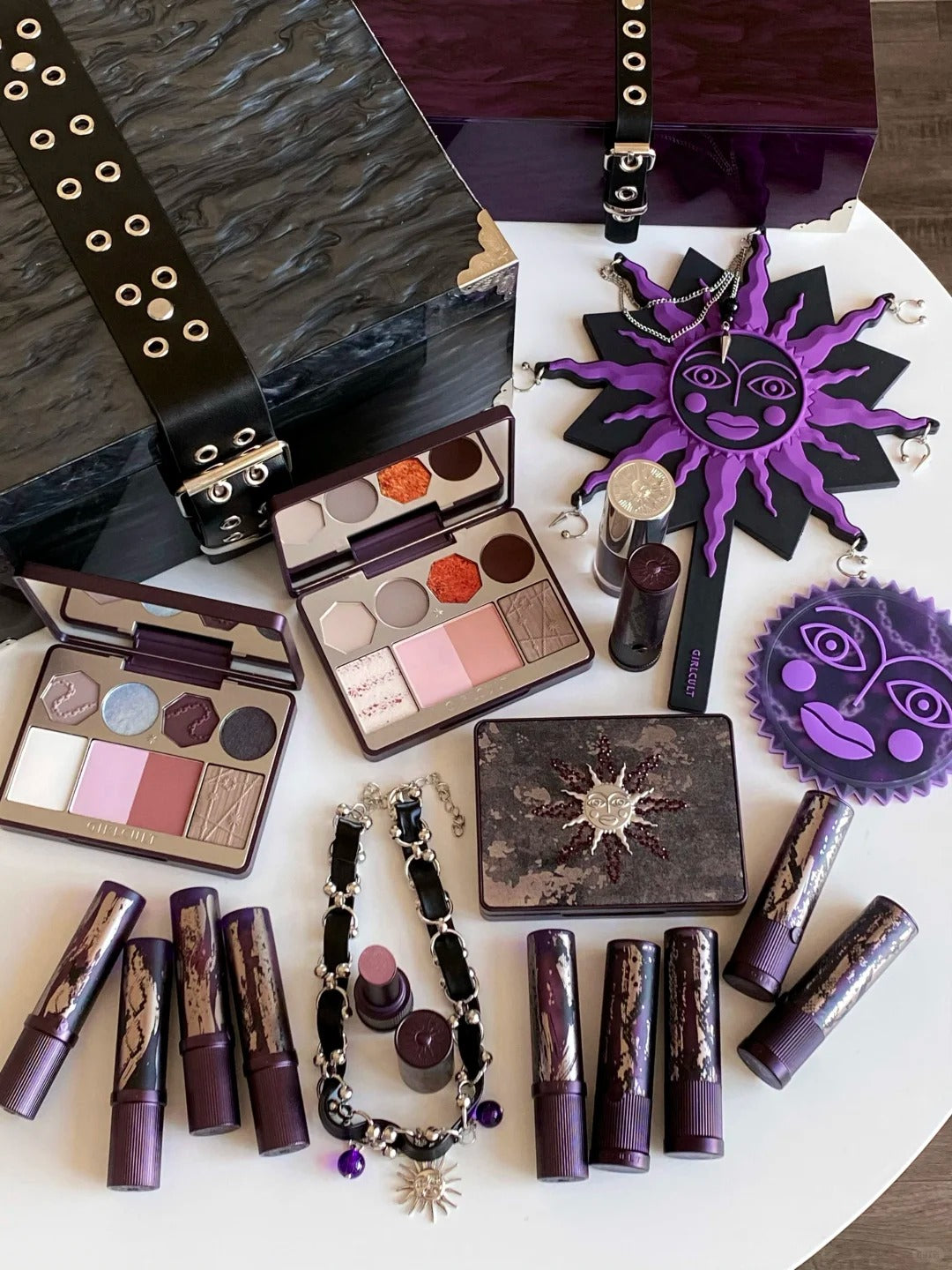 Girlcult Martial Arts World Collection All-In-One Makeup Gift Box T5398