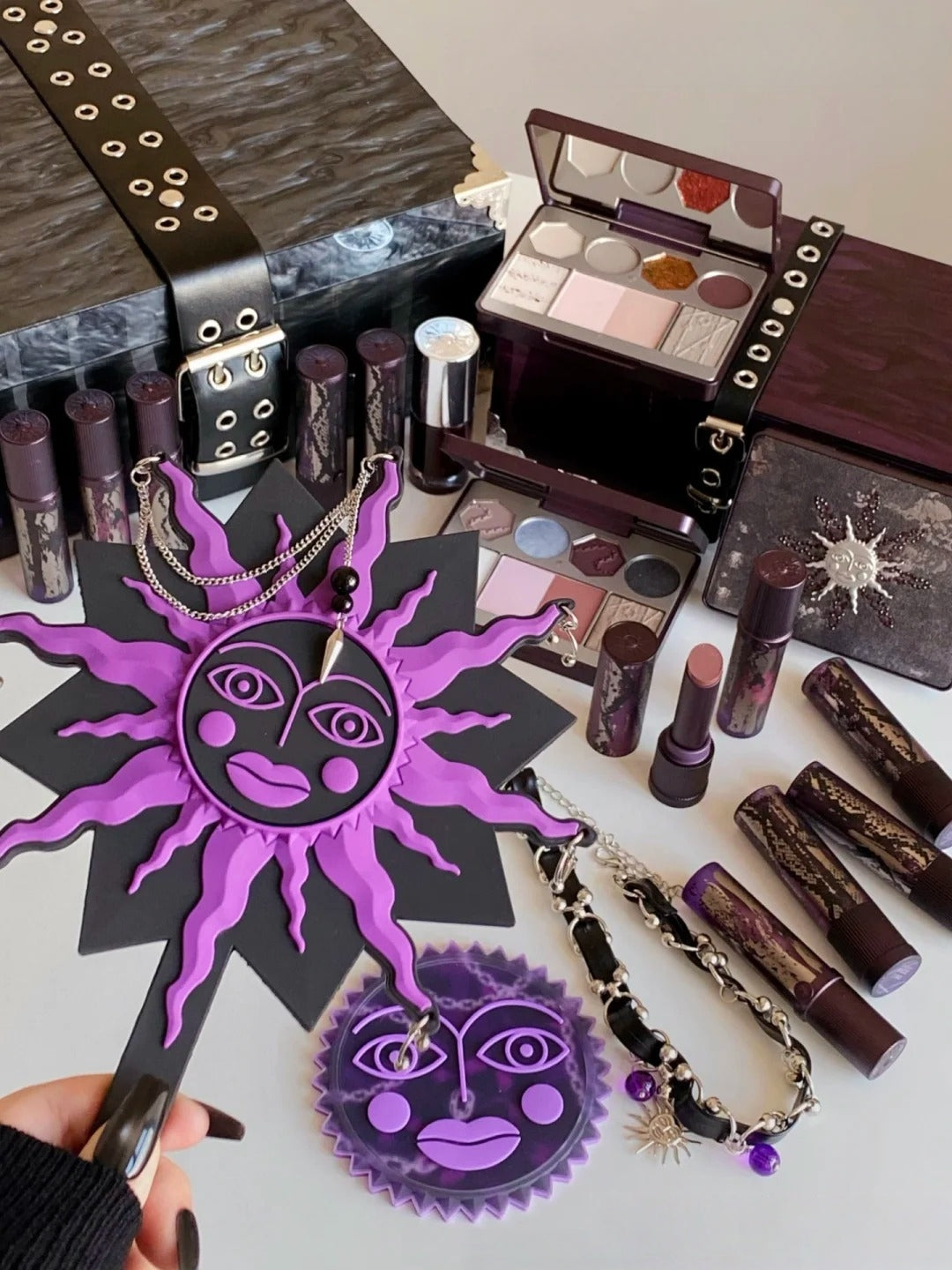 Girlcult Martial Arts World Collection All-In-One Makeup Gift Box T5398