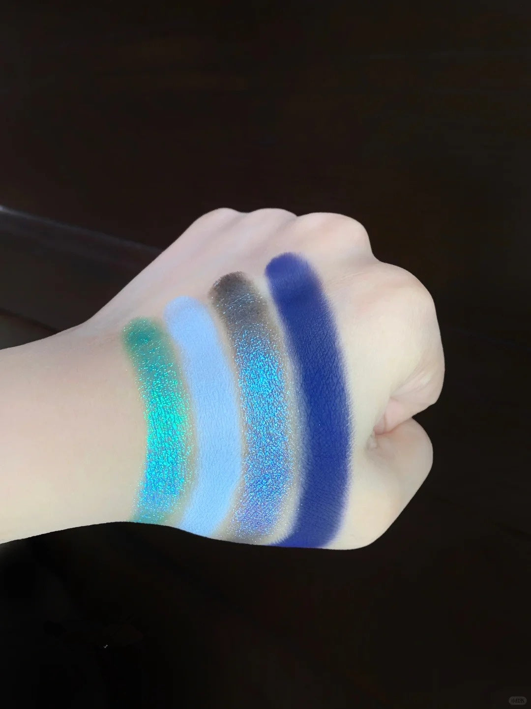KRYPTEIN COSMETICS ATLANTIS 12-Color Chameleon Eyeshadow Palette T4214